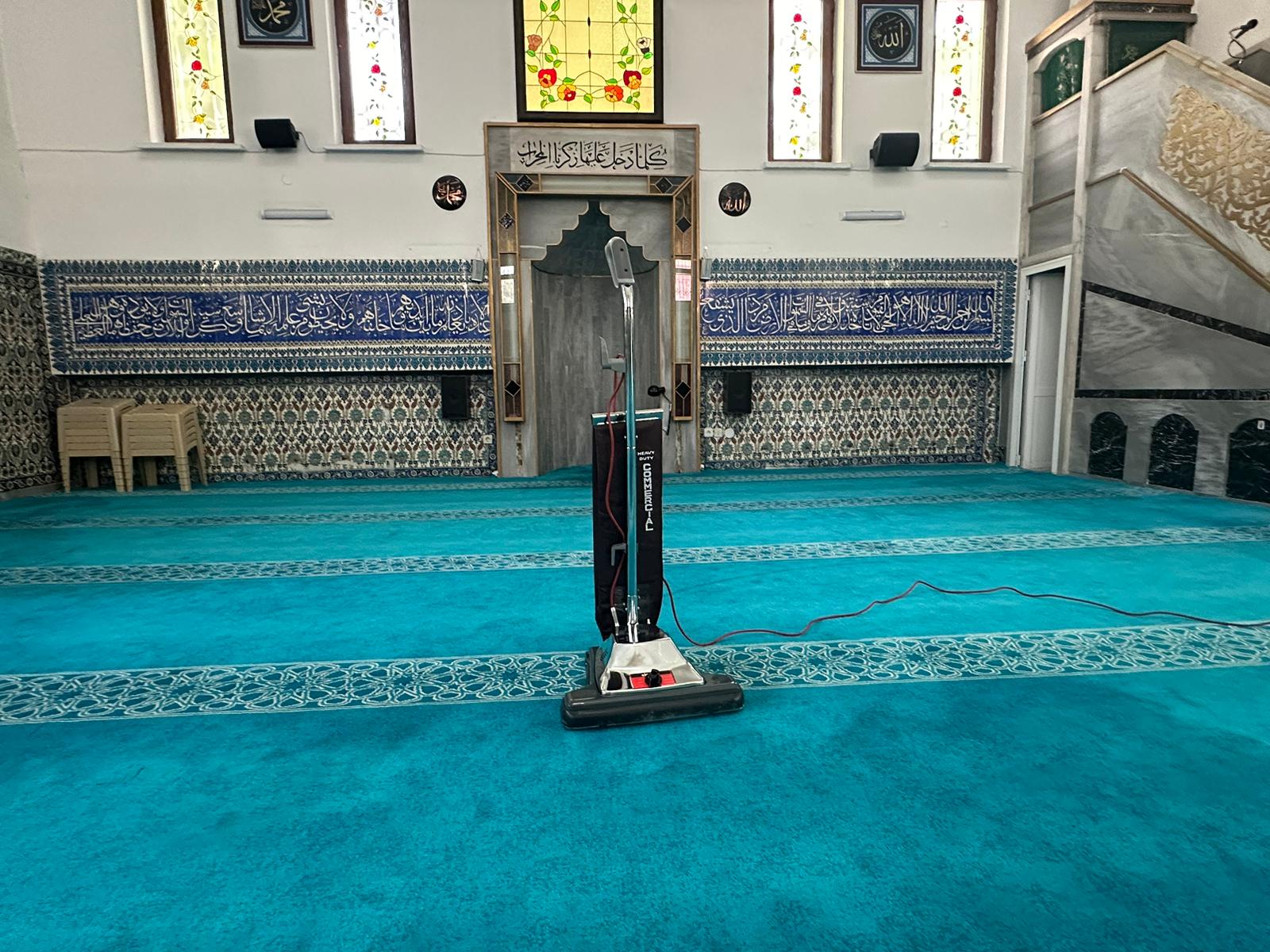 CAMİ HALISI  SÜPÜRGE MAKİNALARI